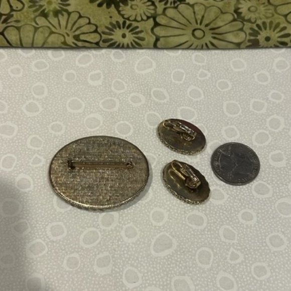 VTG Hand Painted Flowers on Porcelain Brooch Earrings SET - Picture 7 of 7